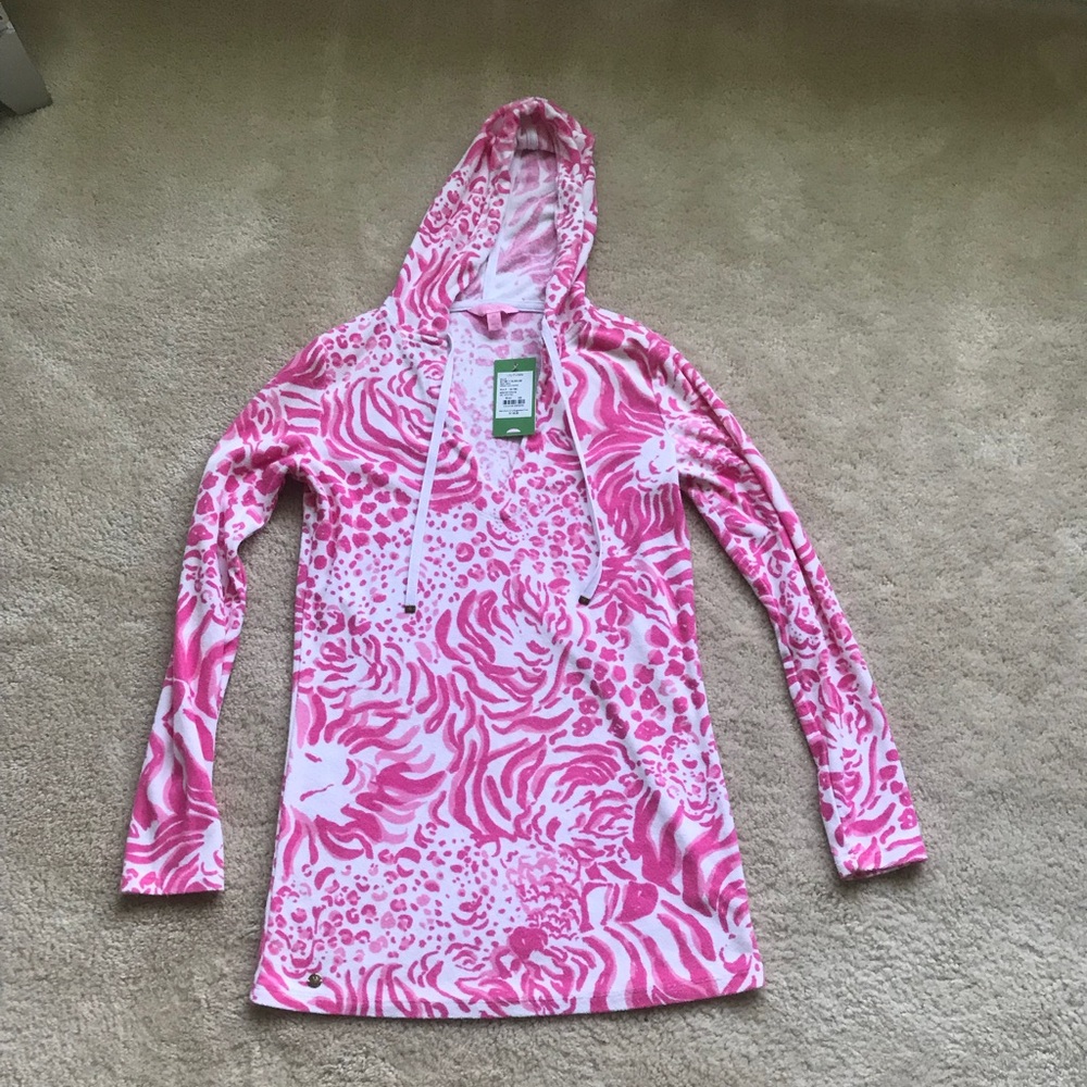 Lily Pulitzer Tunic Hoodie in Get Spotted